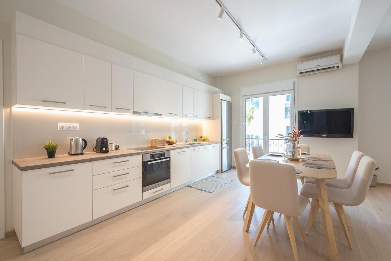 Stylish 2Bdr Apt By Acropolis Aten Exteriör bild